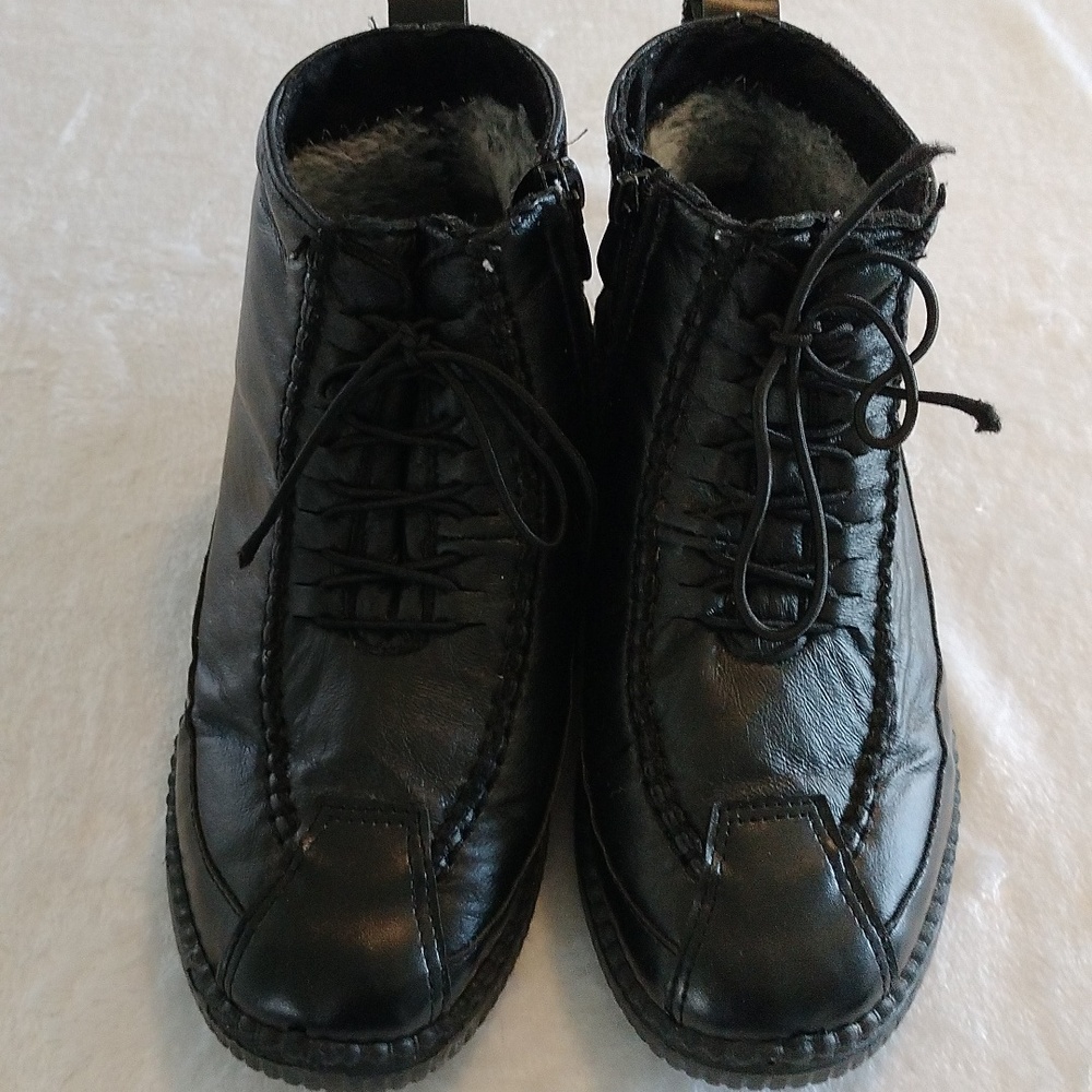 Fashion shoes size US 7.5